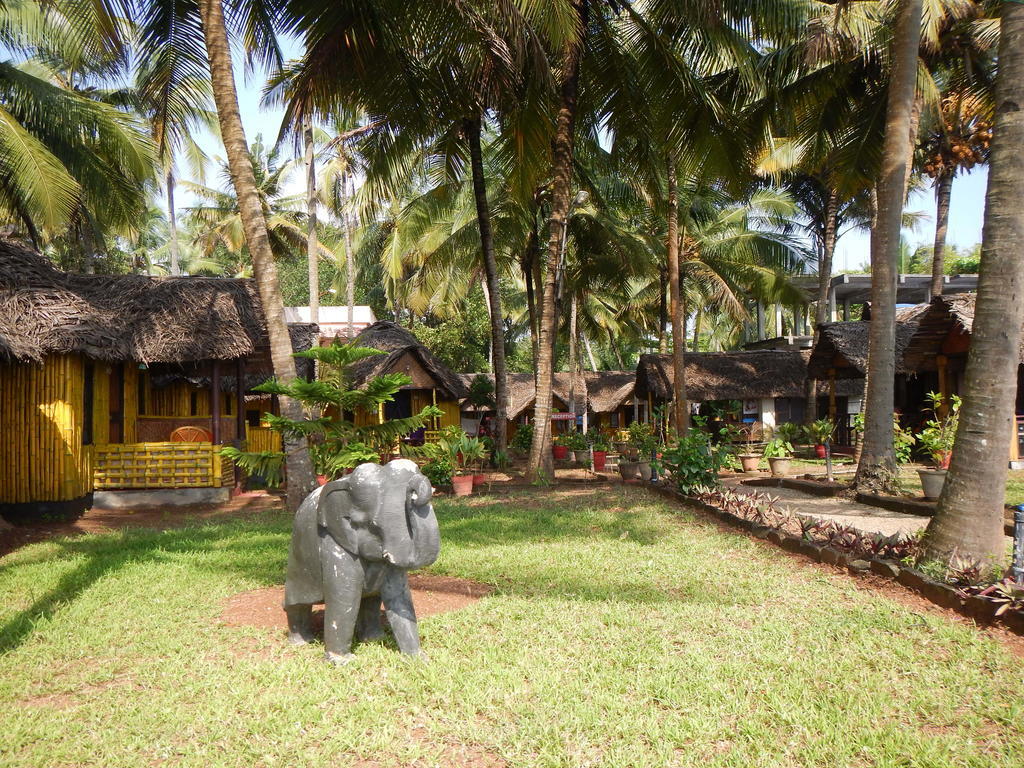 Bamboo Village Varkala Exterior photo